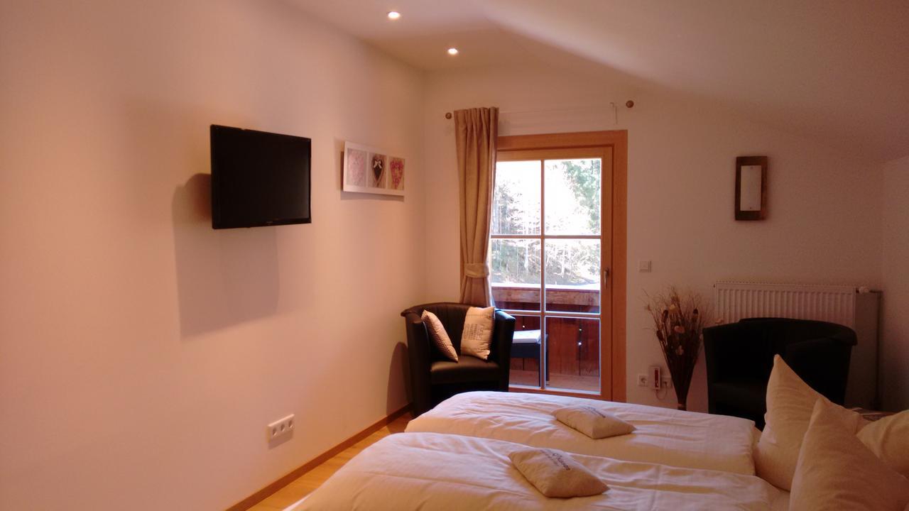 Schwaigeralm Hotel คร็อยท์ ภายนอก รูปภาพ